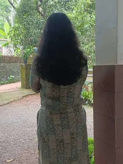 Another look at my new haircut. Taking care of your hair with natural products gives you the confidence to style it any way you like.