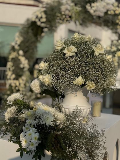 Ethereal Gardens: White & Green Decor photo 18