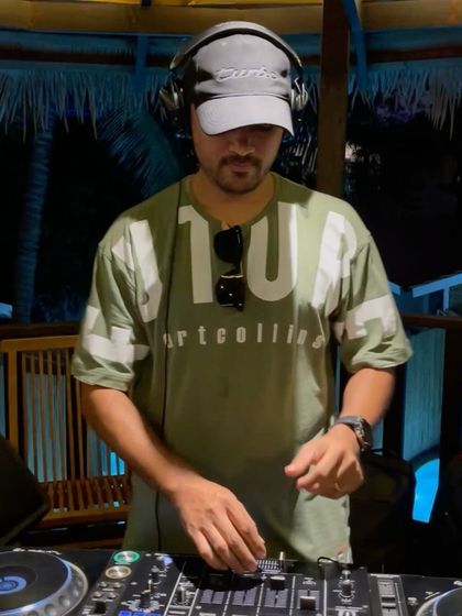 Shine HVK - DJ for Private & Corporate Events Behind The Decks photo 40