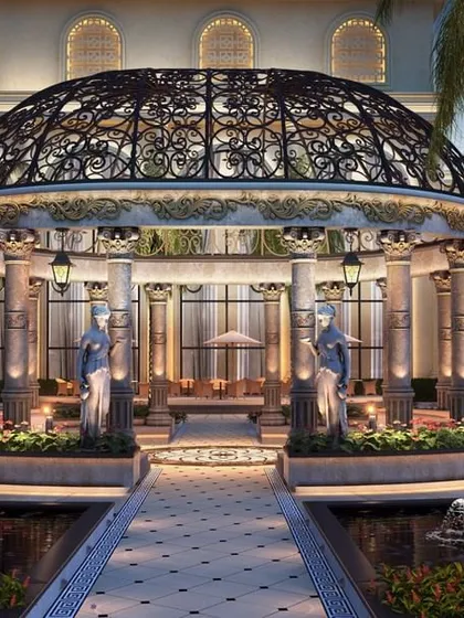 At Casagrand Sun City, we crafted an ambiance of historical grandeur. This domed pavilion, flanked by classical statues and fountains, serves as a central gathering point, illustrating our ability to create thematic landscapes that transport residents to another era.