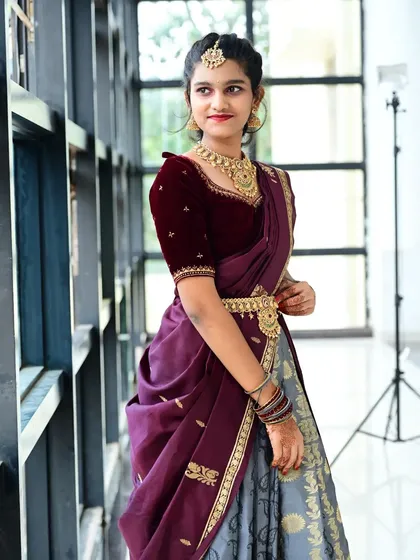These images showcase various clients and models in simple, elegant sets perfect for attending weddings or family functions. I have a wide range of such pieces for rent.