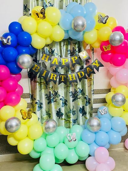 Birthday Balloon Arches & Backdrops photo 79