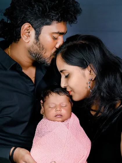 These first family portraits are so important. I always make time during a newborn session to capture the love between parents and their new baby, creating a complete family memory.