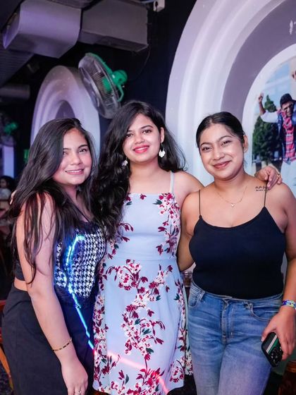 Jezzter - DJ Services The Crowd & The Vibe photo 35