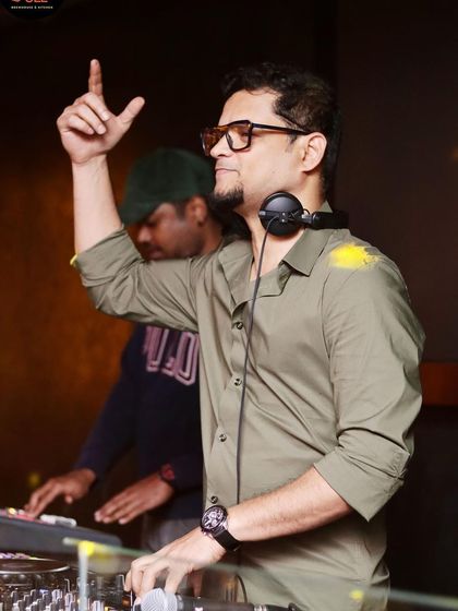 Hemanth Bhat - Wedding DJ Services Behind the Decks photo 12