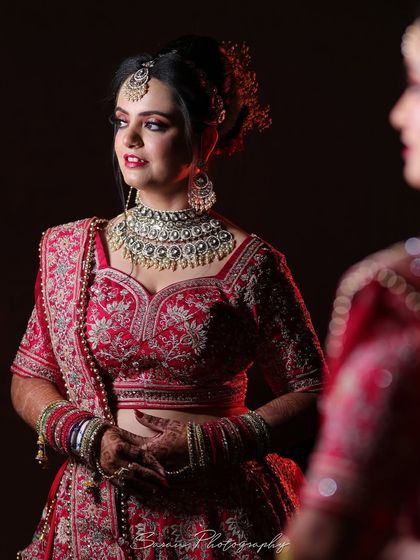 Artistic Bridal Portraits photo 8