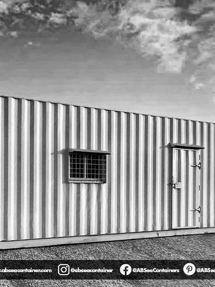 A containerized site office offers a completely portable solution for immediate accommodation or workplace needs. This unit is simple, secure, and can be easily transported and installed.