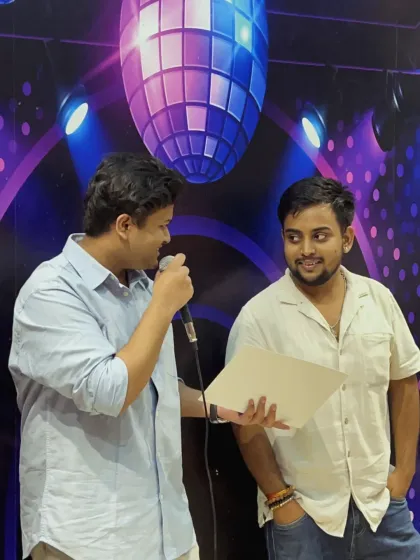 Student Tejas Dhanraj proudly receives his Hindustani Vocal certificate from his guru, Shubhankar Sir. This is a testament to his dedication and hard work.