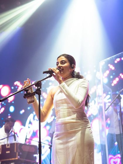 Sunidhi Ganesh - Live Band for Events Big Stage Energy: Concerts & College Fests photo 15