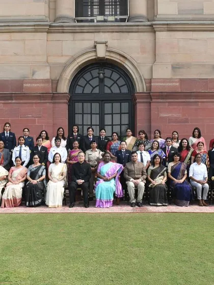 A moment of great honor as our co-founder, Dr. Sarita Ahlawat, met with the President of India to celebrate the achievements of women in the Indian aviation sector.