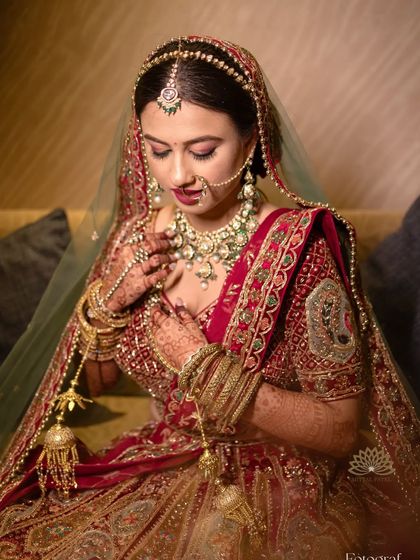 Happy Brides & Rich Stains photo 34