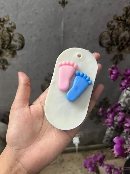 Our baby shower-themed wax sachets are now available. They are made from natural soy wax and come in two sizes to suit your budget.