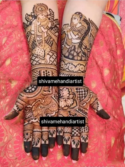 For festivals and religious ceremonies, I create detailed depictions of deities like Radha and Krishna. This style of portrait mehendi is perfect for adding a spiritual and traditional touch to your celebration.