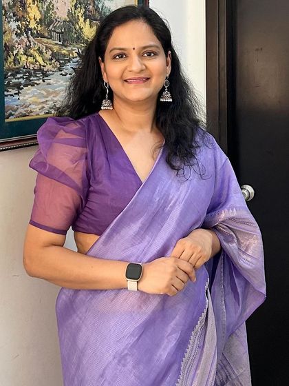 Shikha Agarwal - Personal Self-Makeup Classes Self Saree Draping Made Easy photo 17