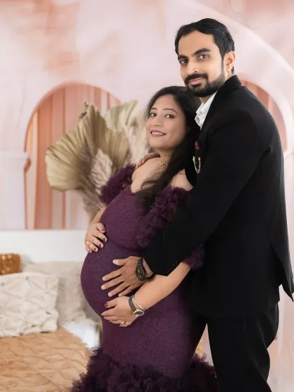 Lens And Stories - Maternity Photography Celebrating Together: Couple Portraits photo 7