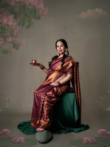 Abhinandan Photography - Maternity Photography Timeless Saree Portraits photo 14