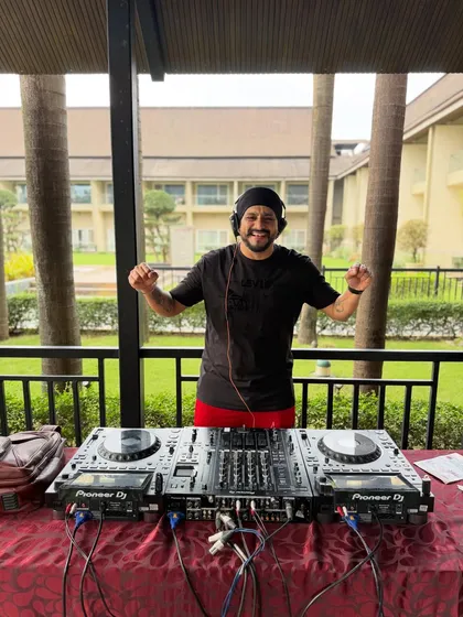 Ready to bring the heat to a daytime pool party at the Radisson in Karjat. I can set up my professional Pioneer console anywhere to get the party started, day or night.