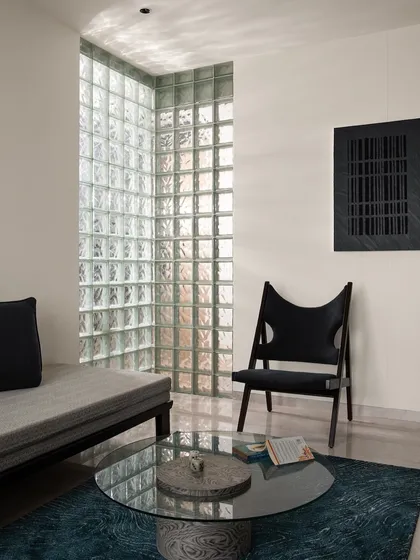 The glass block reading nook from 'ARAH', as seen in India Design World.