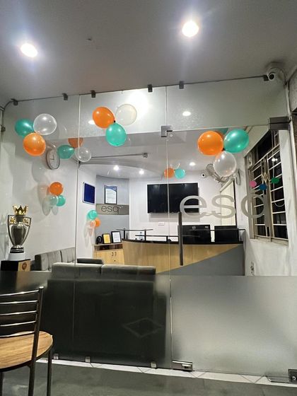 Festive & National Holiday Decor photo 16