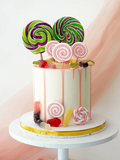 Butter - Custom Themed & Sculptural Cakes Buttercream Beauties photo 9