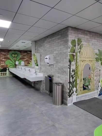 Shagufta - Art Consultation Corporate Office Transformations photo 17