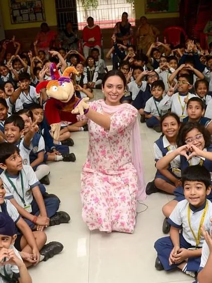 A storyteller is nothing without their audience. This picture captures the incredible energy I get from performing for schools. It’s a partnership where we create the magic together, one laugh and gasp at a time.