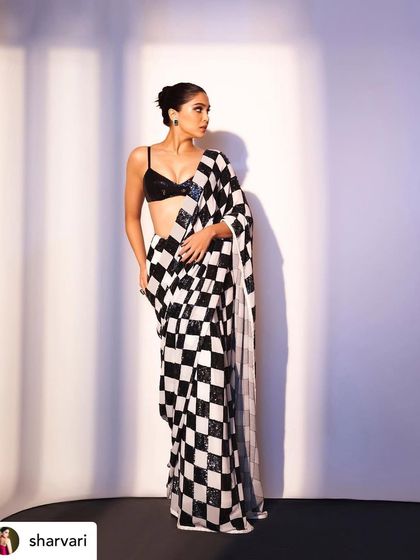 Red Carpet & Celebrity Appearances photo 12