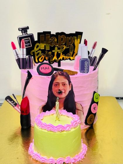Another version of the makeup-themed candle blow-away cake, perfect for a beauty lover.