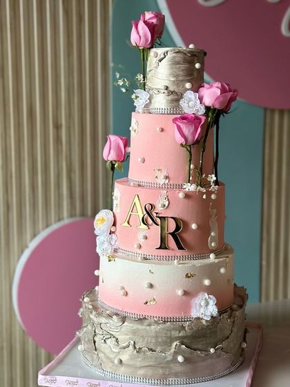 L'amour Sugar - Bespoke & Designer Cakes Wedding & Engagement Spectacles photo 12