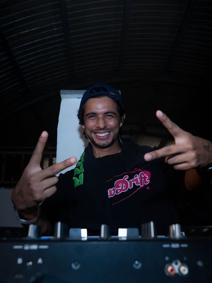 Peace and vibes from the DJ booth. The Red Bull DYS India Finals was an amazing experience, meeting incredible artists and feeling the love from the crowd.