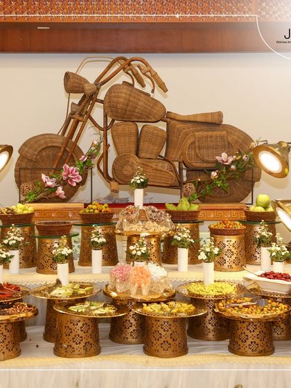 Grand Buffet & Elegant Setups photo 17