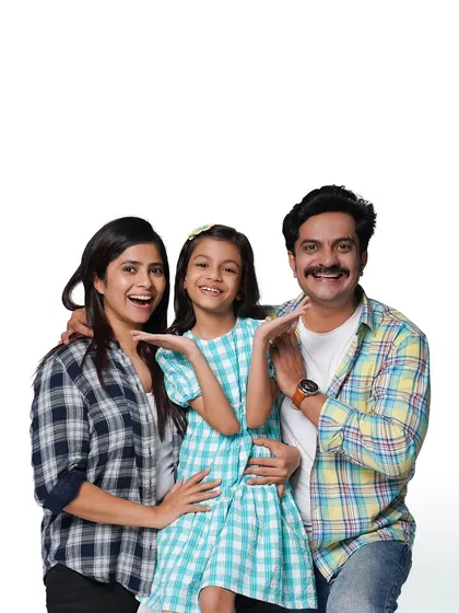 A clean and energetic shot for a Shriram Connect advertising campaign. For commercial projects, I focus on creating bright, engaging images that connect with the target audience and clearly communicate the brand's message.