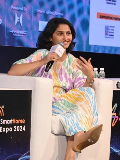 A panelist shares her expertise on human-centric lighting design during the Lighting Connect session.