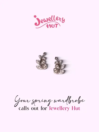 Your spring wardrobe calls for these delicate, leaf-inspired studs. They add a fresh and natural touch to any look.