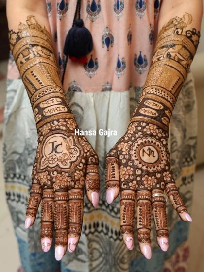 The full view of the bride's sister's mehendi, complete with family initials. Every element was crafted with pure emotion to celebrate her love for her family on this important day.