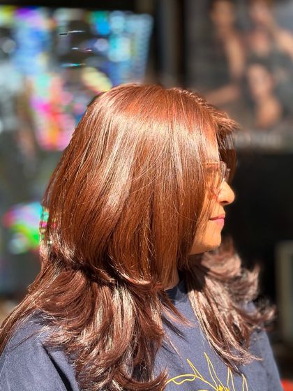 The sunlight hitting this mocha brown color is just perfect. It shows off the warm tones and the incredible shine we achieved.