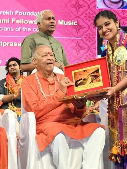 It was an incredible honor to receive the Bharat Ratna Dr. M. S. Subbulakshmi Fellowship from the hands of the legendary Pandit Hariprasad Chaurasia. Moments like these are a humbling reminder of the path I am on, thanks to the blessings of my gurus and well-wishers.