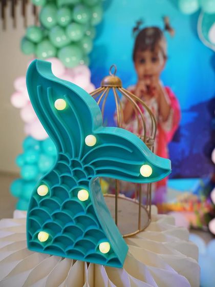 Satweek - Themed Birthday Party Decoration The Finishing Touches: Props, Cakes & Details photo 18