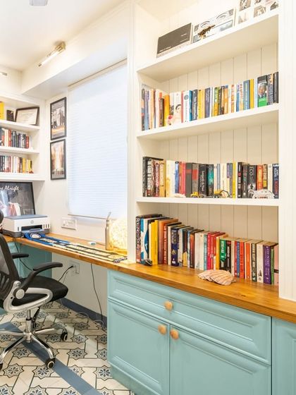 Creative Nooks: Study, Bar & Balcony Spaces photo 6