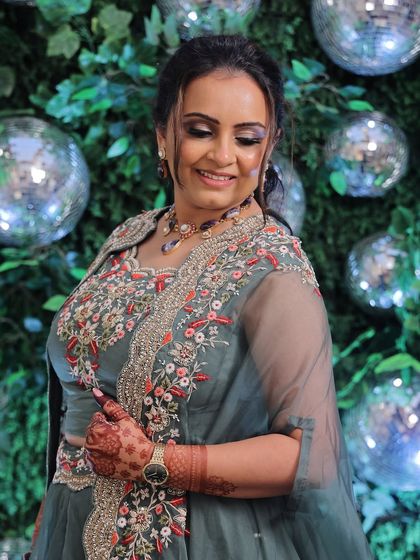 Evening & Reception Glam photo 11