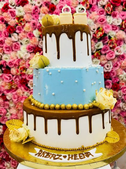 Elegant Tiered Cakes photo 7