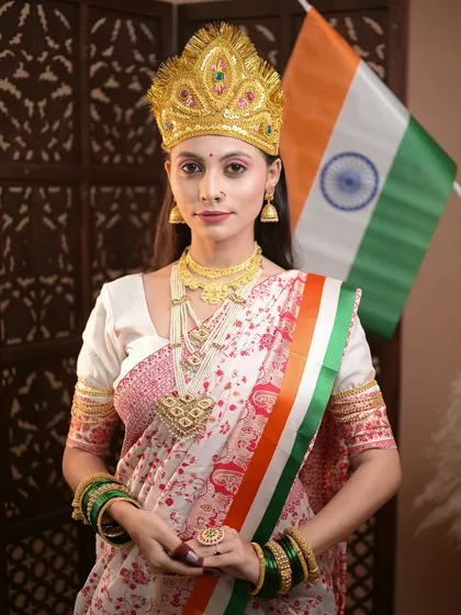 A powerful portrait of our Bharat Mata look for Independence Day.