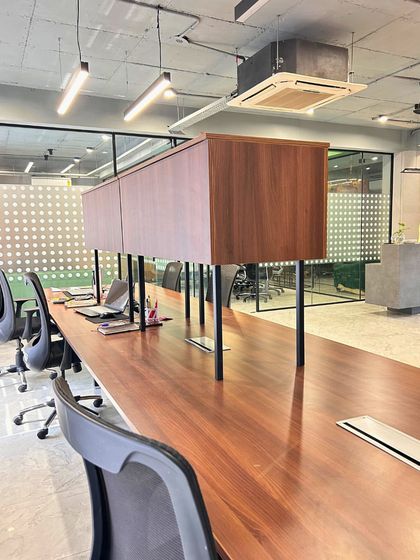 Professional & Polished Commercial Spaces photo 4