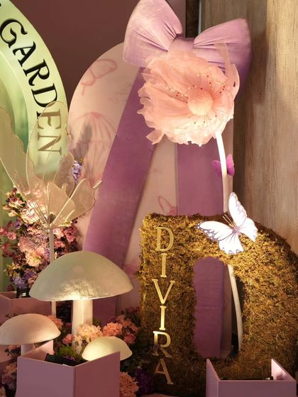 Enchanted Worlds: Gardens, Mermaids & Unicorns photo 7