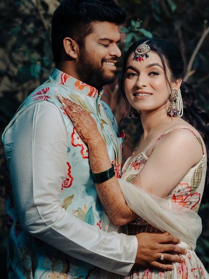 Haldi & Mehendi Moments photo 4