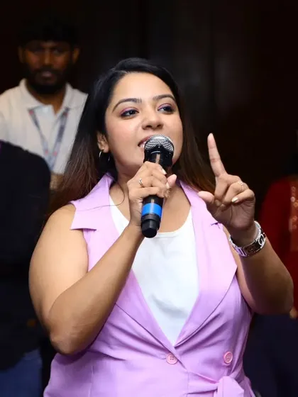 Engaging with the team at Infosys during their Finacle Day 2025 celebrations. Whether it's a pre-event icebreaker or a post-event celebration, my focus is on creating a lively and interactive environment that brings people together and makes them feel valued.