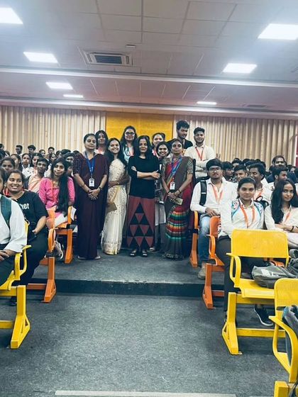 Another group photo with the enthusiastic students at MS Ramaiah college. It was a packed hall, and the energy was fantastic.