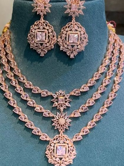 Beautybox Rent House - Bridal and Occasion Jewellery Rental Modern Stone & Victorian Sets photo 3