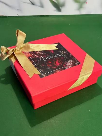 The packaging is part of the gift. My Rakhi special candles come in this gorgeous red box with a floral motif, making the unboxing experience just as special.