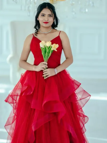 The Dress Bank - Wedding & Special Occasion Outfit Rentals Statement Gowns for Every Occasion photo 6